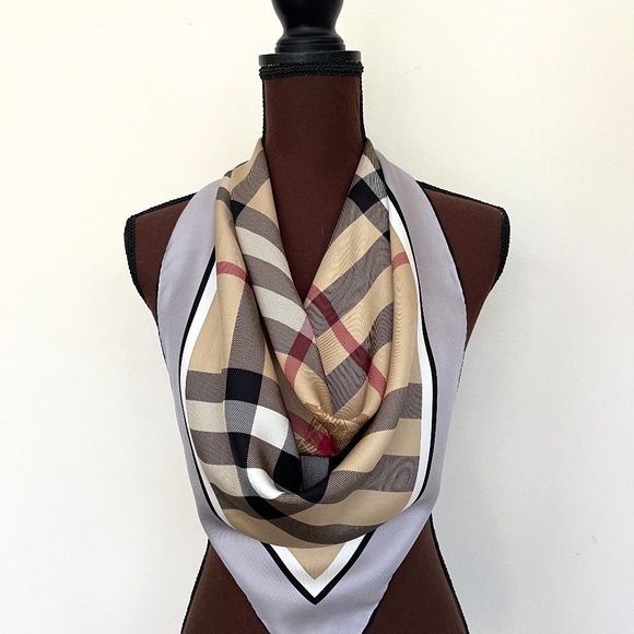 NWT Burberry Scarf Beige Check Gray Border Silk Wrap - Picture 9 of 14